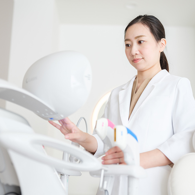 経験豊かな女性医師が安心・安全な診療を行います。