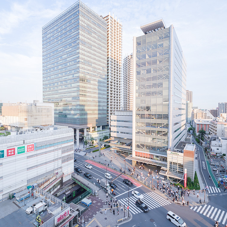 目黒駅から徒歩1分の駅近クリニック。